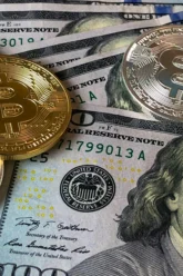 how cryptocurrency platforms are transforming the film industry