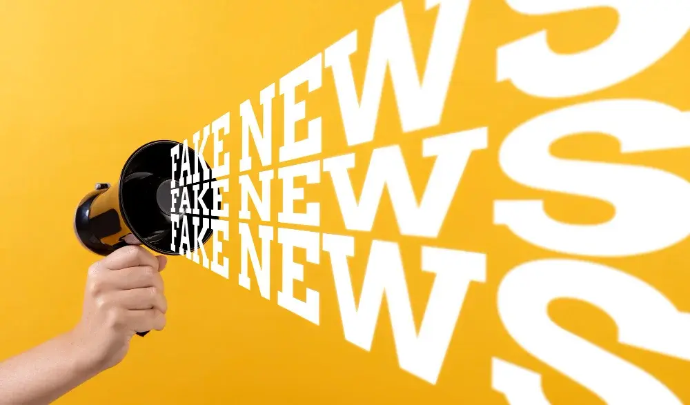 newztalkies.com vs. traditional news what makes it stand out (1)